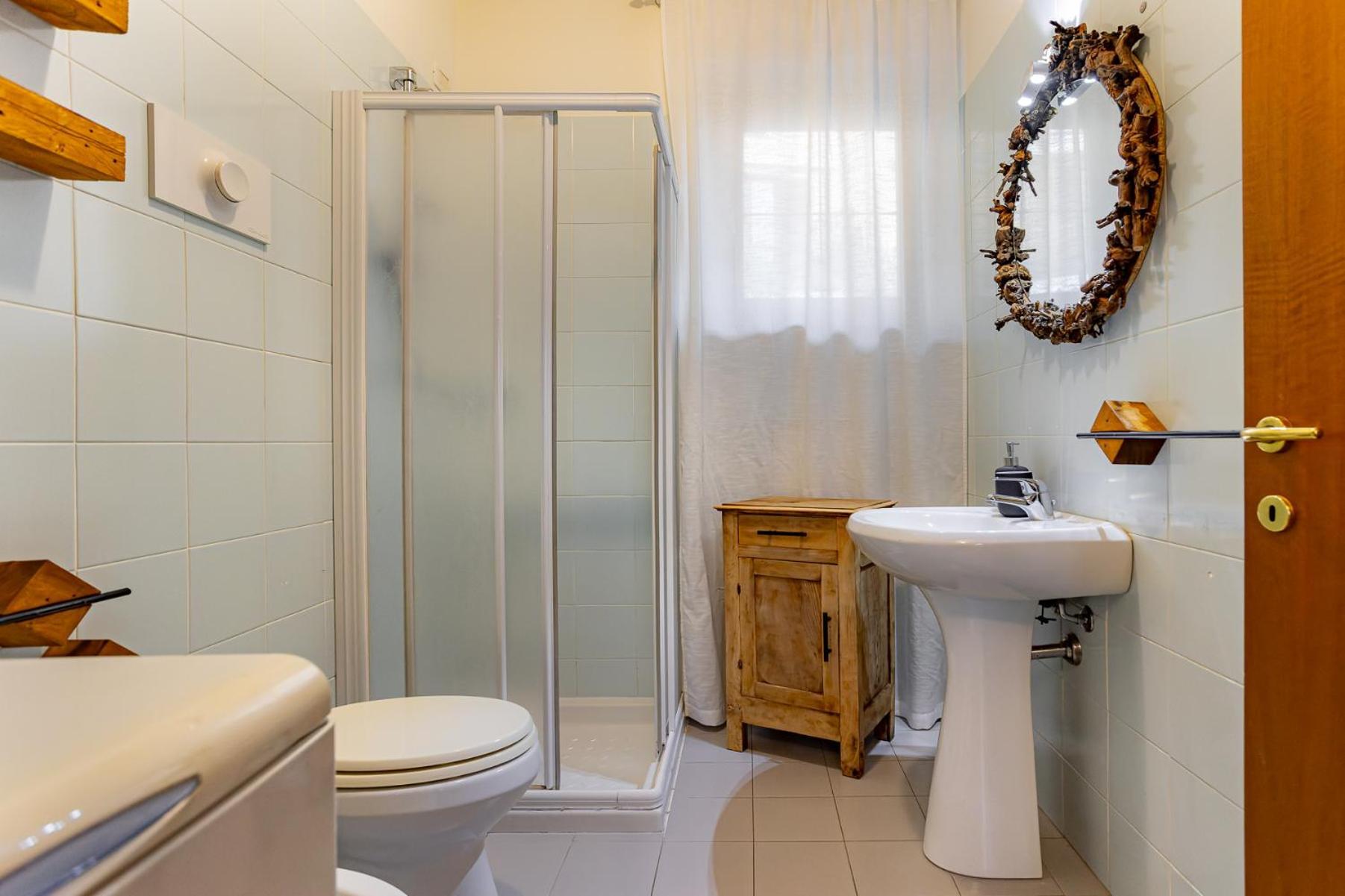 Casa Paris Lägenhet Sale Marasino Exteriör bild