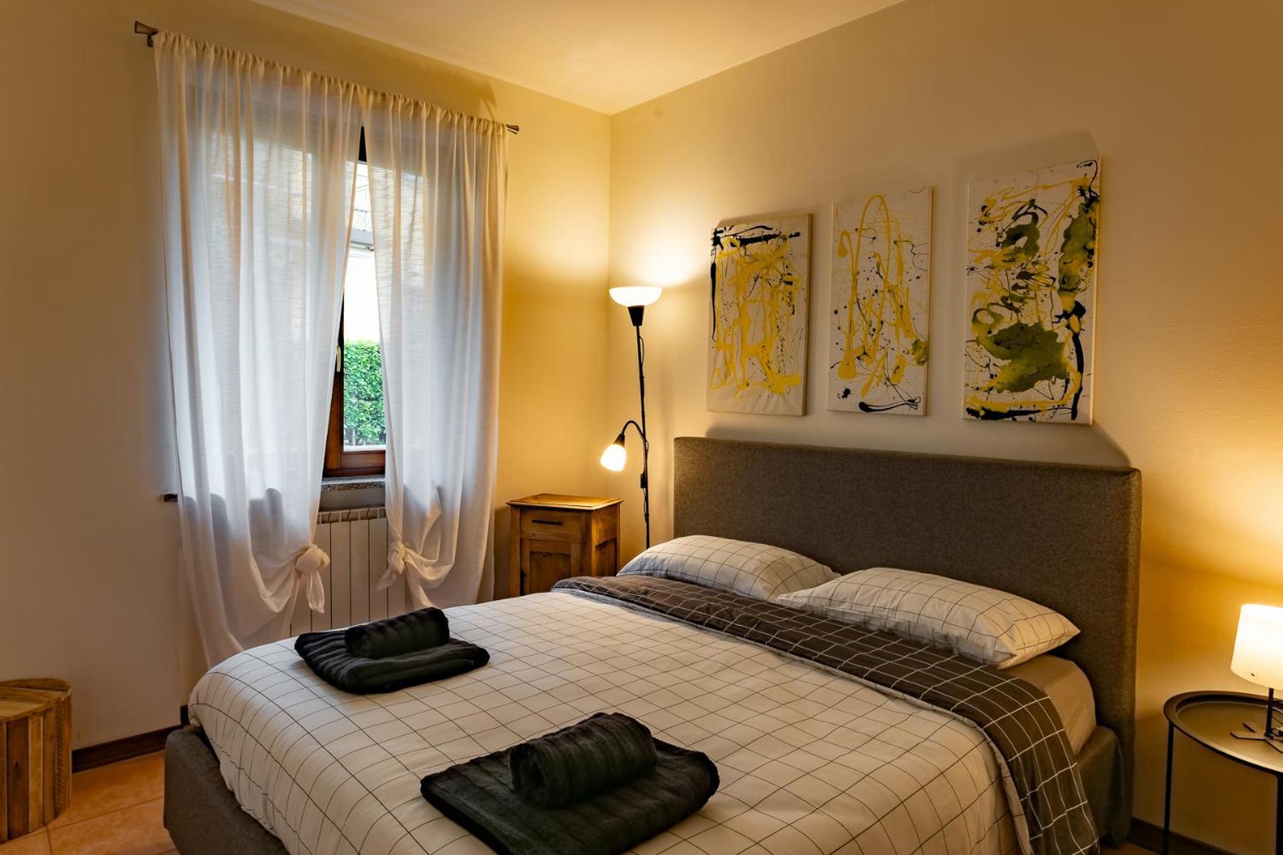 Casa Paris Lägenhet Sale Marasino Exteriör bild